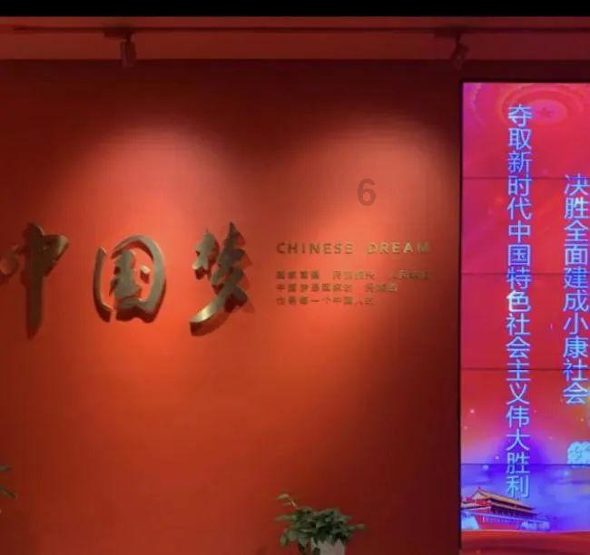 画笔绘出土楼“致富景”(新春走基层)